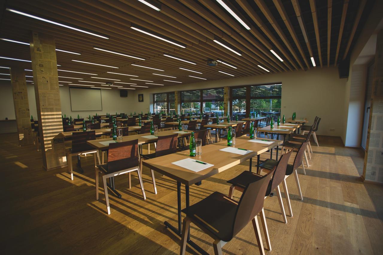 Statek Ceska Lipa Myslovice Hotel Klatovy Bagian luar foto