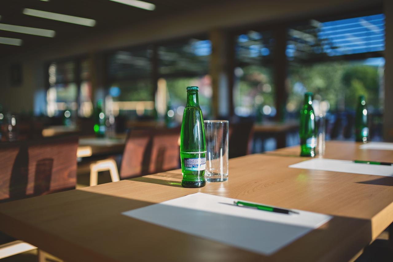 Statek Ceska Lipa Myslovice Hotel Klatovy Bagian luar foto